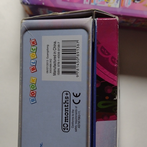 Disney Frozen & Shimmer mini block books two sets - Picture 7 of 16